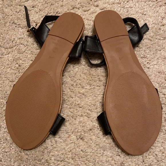 Ardene Sandals - Picture 5 of 7